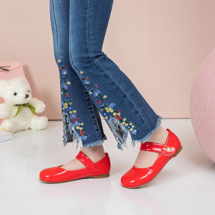 Fashion Flat Shoes for Kids and Youth - Image 4